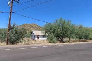 56120 E Riverside Rd, Kearny, AZ 85137 - Photo 1