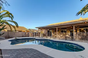 572 N Kingston St, Gilbert, AZ 85233 - Photo 33