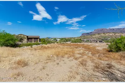 9342 E Dianna Drive #23, Gold Canyon, AZ 85118 - Photo 3