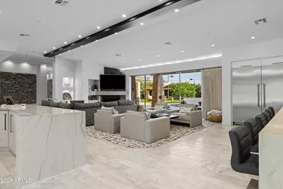 8139 E Desert Cove Avenue, Scottsdale, AZ 85260 - Photo 13