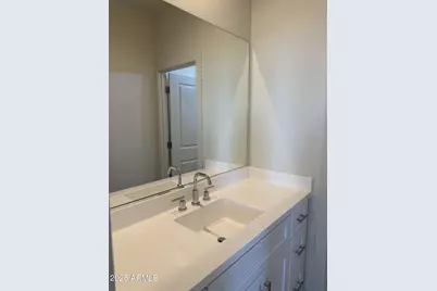 640 W Laredo Street, Chandler, AZ 85225 - Photo 13