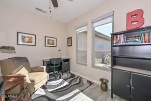 15862 W Wildflower Dr, Surprise, AZ 85374 - Photo 23