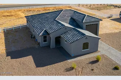 10553 W Appaloosa Trail, Casa Grande, AZ 85194 - Photo 3