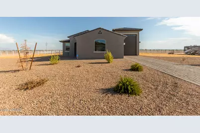 10553 W Appaloosa Trail, Casa Grande, AZ 85194 - Photo 5
