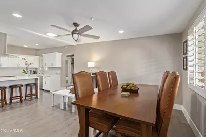 5028 N Scottsdale Road, Paradise Valley, AZ 85253 - Photo 7