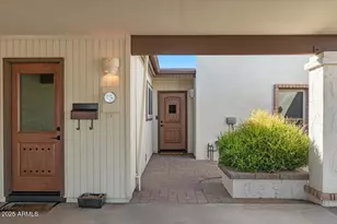 2978 S Country Club Way, Tempe, AZ 85282 - Photo 1