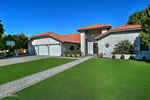 1844 E Leland Cir, Mesa, AZ 85203 - Photo 1