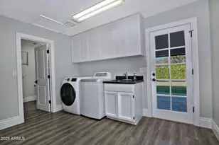 1844 E Leland Cir, Mesa, AZ 85203 - Photo 17