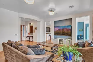 8667 W Buckhorn Trail, Peoria, AZ 85383 - Photo 11