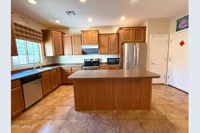 7911 S 50th Lane, Laveen, AZ 85339 - Photo 7