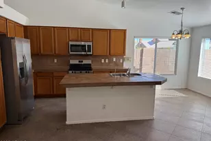 1319 W Michelle Dr, Phoenix, AZ 85023 - Photo 5