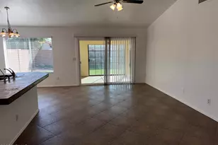 1319 W Michelle Dr, Phoenix, AZ 85023 - Photo 13