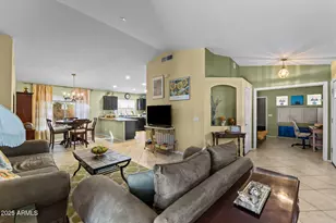 3023 E Hononegh Dr, Phoenix, AZ 85050 - Photo 5