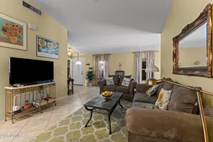 3023 E Hononegh Dr, Phoenix, AZ 85050 - Photo 7