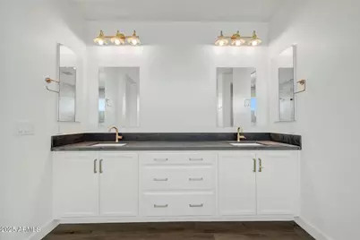 2407 E Rihl Road, San Tan Valley, AZ 85140 - Photo 13