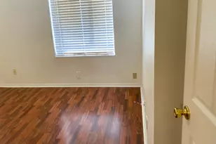 14203 N 19th Ave, Phoenix, AZ 85023 - Photo 9