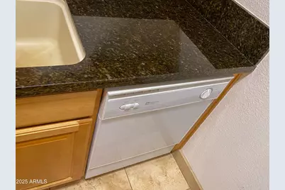 14203 N 19th Avenue #1055, Phoenix, AZ 85023 - Photo 5