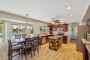 919 S Paradise Dr, Gilbert, AZ 85233 - Photo 13