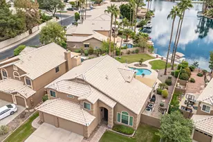 919 S Paradise Dr, Gilbert, AZ 85233 - Photo 89