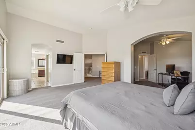 919 S Paradise Drive, Gilbert, AZ 85233 - Photo 19