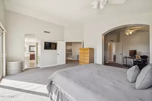 919 S Paradise Dr, Gilbert, AZ 85233 - Photo 19