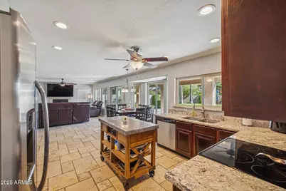 919 S Paradise Drive, Gilbert, AZ 85233 - Photo 15