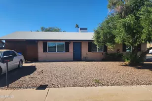6426 S 47th St, Phoenix, AZ 85042 - Photo 1