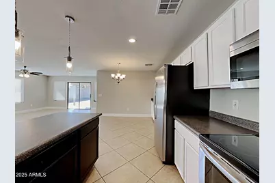 2823 W Goldmine Mountain Drive, Queen Creek, AZ 85142 - Photo 5