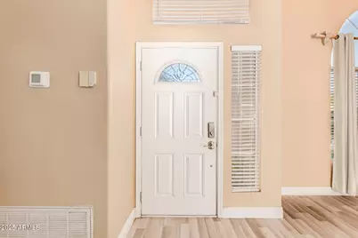 1110 N Aspen Drive, Chandler, AZ 85226 - Photo 5