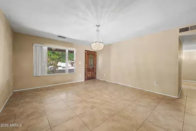 3809 W Rue De Lamour Avenue, Phoenix, AZ 85029 - Photo 5