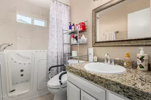 3809 W Rue De Lamour Ave, Phoenix, AZ 85029 - Photo 23