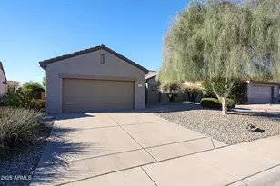 17807 N Navarro Ct, Surprise, AZ 85374 - Photo 3