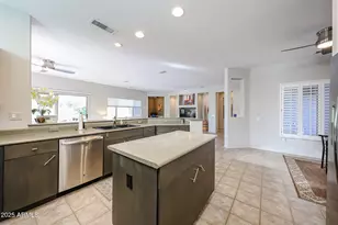 17807 N Navarro Ct, Surprise, AZ 85374 - Photo 15