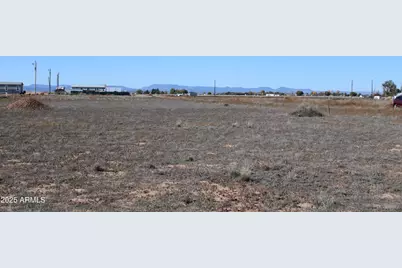 319 W Grand Canyon Road #604, Paulden, AZ 86334 - Photo 11