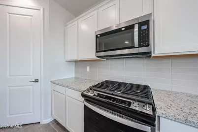 17866 W Fulton Street, Goodyear, AZ 85338 - Photo 13