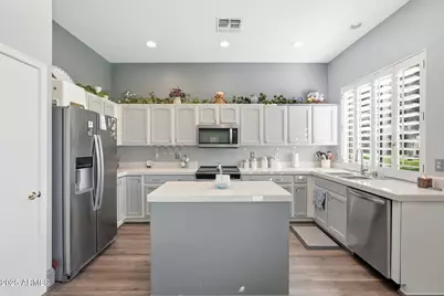 9617 E Champagne Drive, Sun Lakes, AZ 85248 - Photo 9