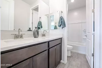 17988 W Creedance Boulevard, Surprise, AZ 85387 - Photo 21