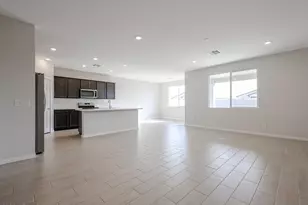 40025 W Sparks Ln, Maricopa, AZ 85138 - Photo 19