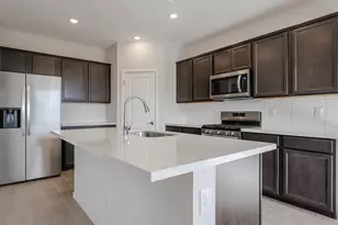 40025 W Sparks Ln, Maricopa, AZ 85138 - Photo 3