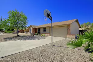 16618 N 40th Ave, Phoenix, AZ 85053 - Photo 5