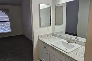 5236 W Peoria Ave, Glendale, AZ 85302 - Photo 21