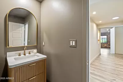 9046 N 28th Street, Phoenix, AZ 85028 - Photo 31