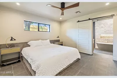 9046 N 28th Street, Phoenix, AZ 85028 - Photo 13