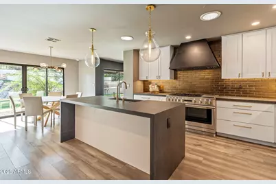 9046 N 28th Street, Phoenix, AZ 85028 - Photo 5