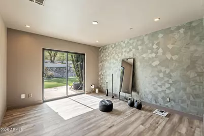 9046 N 28th Street, Phoenix, AZ 85028 - Photo 27