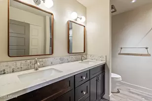 9046 N 28th St, Phoenix, AZ 85028 - Photo 29