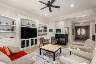 17121 W Whitmore Hall Ln, Surprise, AZ 85387 - Photo 7