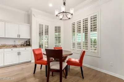 17121 W Whitmore Hall Lane, Surprise, AZ 85387 - Photo 15