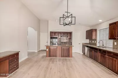 21978 N Dietz Drive, Maricopa, AZ 85138 - Photo 11