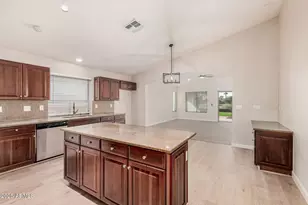 21978 N Dietz Dr, Maricopa, AZ 85138 - Photo 13